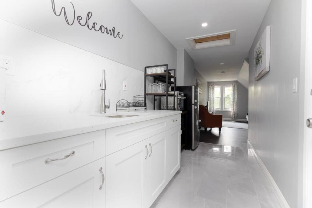 Cozy Micro Apartment, Minutes From Falls نياغارا فالس، نيويورك المظهر الخارجي الصورة